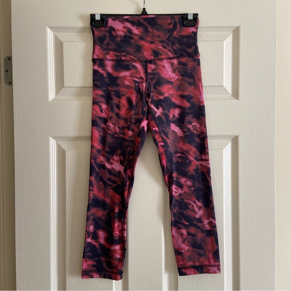 Lululemon Capri Leggings - Picture 1 of 3